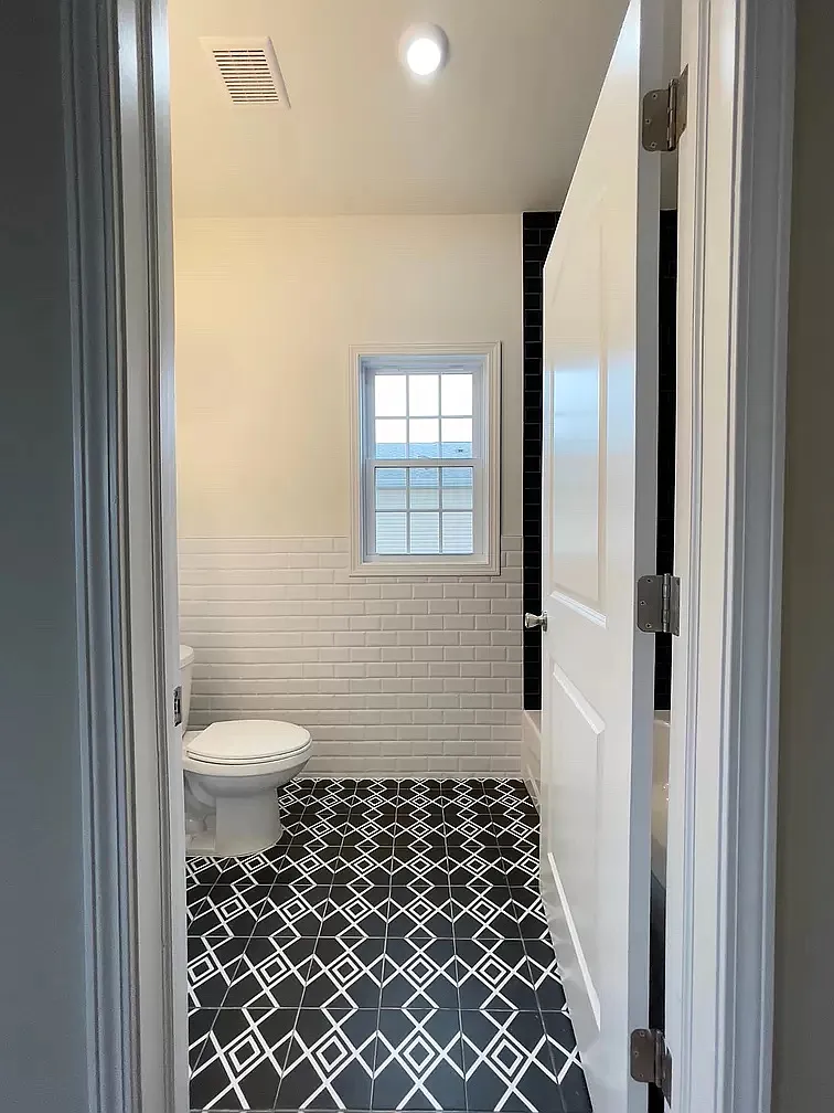 1 bed, 2500 sqft, $1,100 — Photo 4