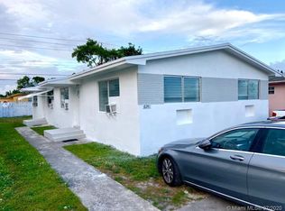 6241 Dawson St, Hollywood, FL 33023