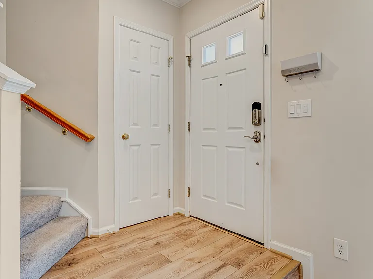 4264 Wheeled Caisson Sq — Photo 4