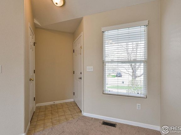 4th image of 420 Lilac Ave
