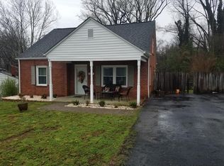 217 Riverview Ct, Martinsville, VA 24112