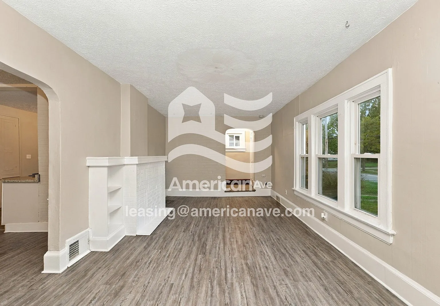 3 bed, 2.5 bath, 1290 sqft, $1,172 — Photo 4