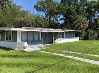 585 Alligator Dr, Venice, FL 34293