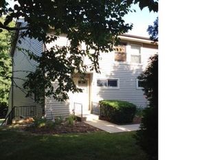 158 Sheraton Ln, Norwich, CT 06360
