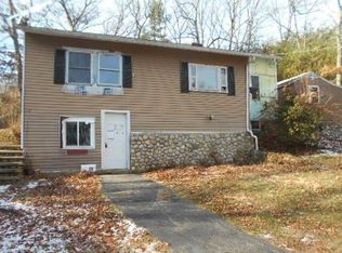 26 Silver Lake Rd, Bellingham, MA 02019