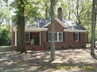 570 W Church St, Batesburg, SC 29006