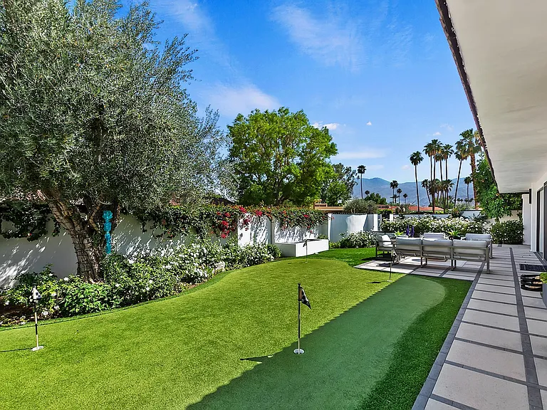 49155 Avenida Fernando — Photo 37