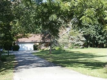 1st image of 196 S Westlawn Dr