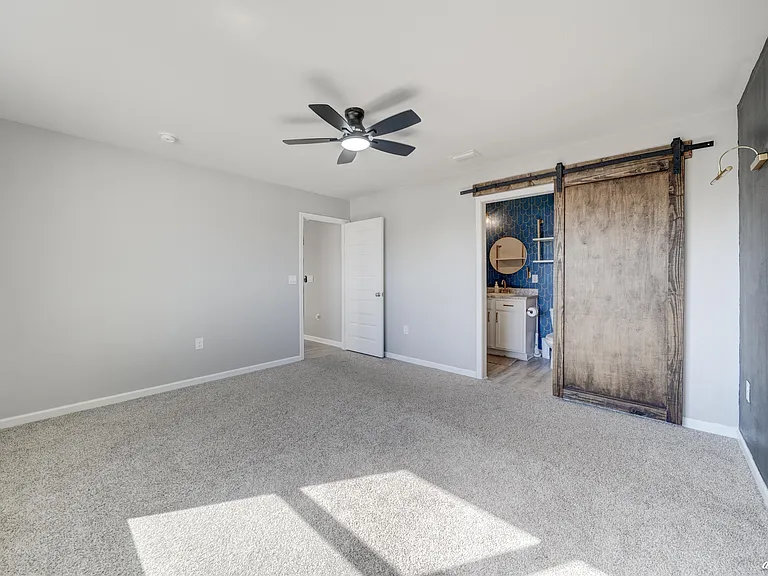 4920 Shurer Ln — Photo 14