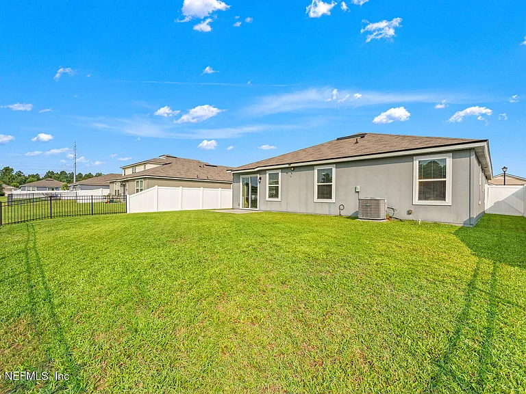 11529 Stickleback Ln — Photo 24