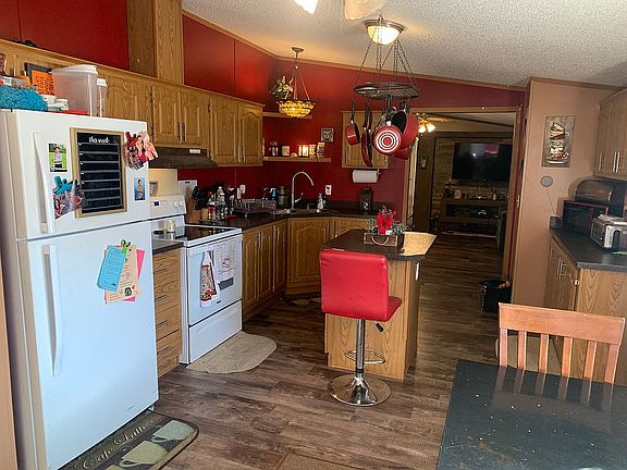 3rd image of 177 Rolling Park Dr N