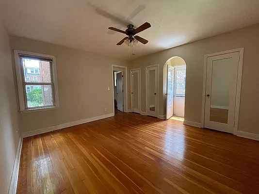 Rented by Re/Max In The City | media 36