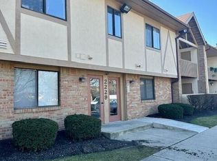 2229 Hedgerow Rd #2229C, Columbus, OH 43220