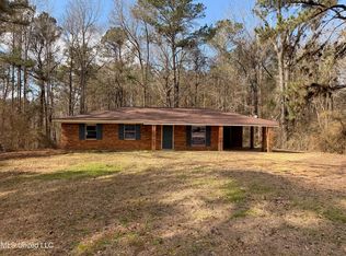 4142 Linfrank Line Dr, Smithdale, MS 39664
