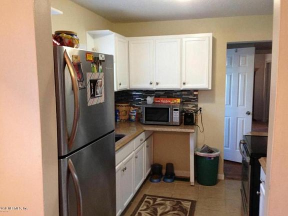 5th image of 3813 Barmer Dr