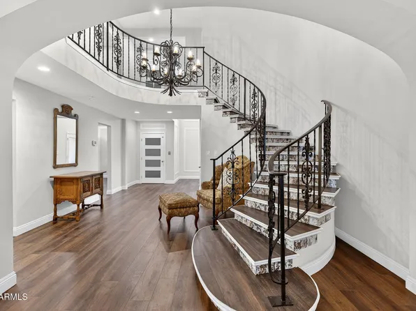 77 E MISSOURI Avenue #27, Phoenix, AZ 85012