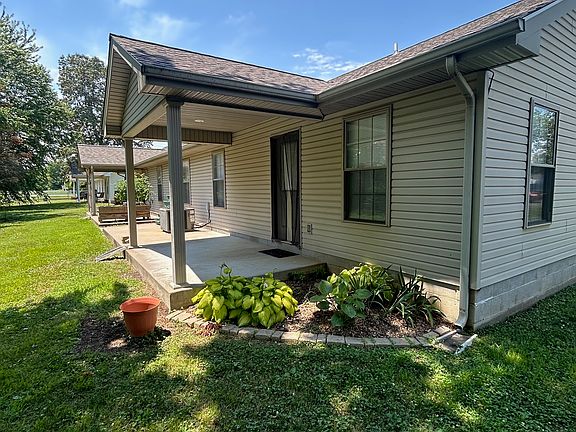 4th image of 2213 Bambi Ln