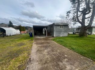 1901 Harbor Dr, Springfield, OR 97477