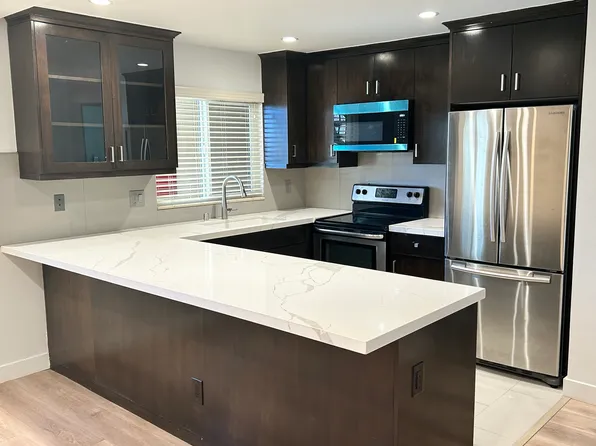 1200 Manhattan Beach Blvd APT D, Manhattan Beach, CA 90266