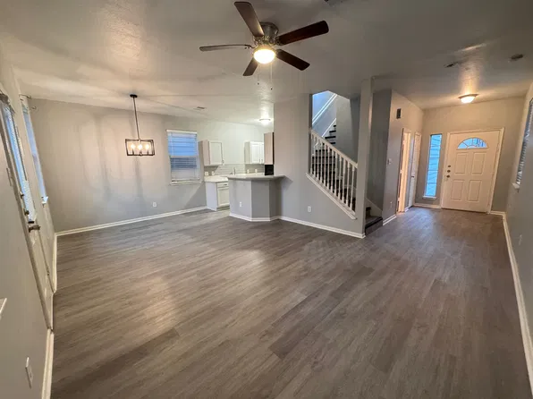 6427 Waldron Dr #A, Houston, TX 77084