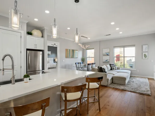 2950 McKinney Ave, Dallas, TX
