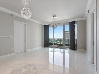 200 Biscayne Boulevard Way #5009, Miami, FL, 33131