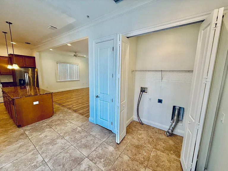 860 Vignoles Ave NE #1 — Photo 27