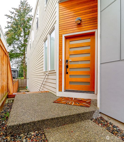 3rd image of 8508 S 116th Street