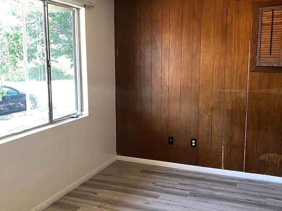 5th image of 5049 54th St