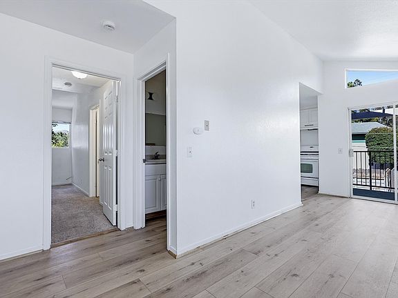 3rd image of 124 Stenner St #B