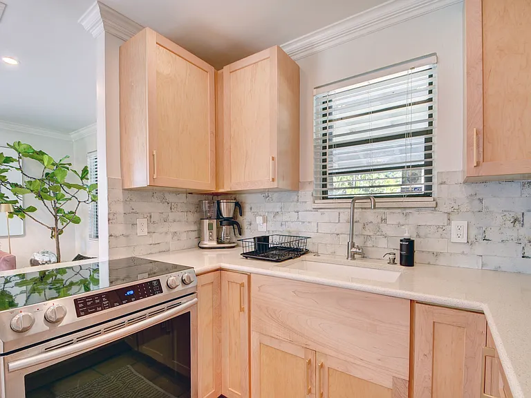 730 Claremore Dr — Photo 17