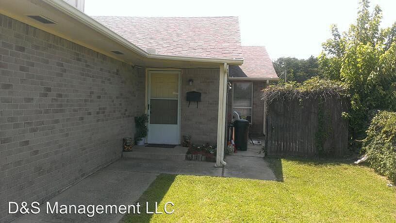 1st image of 3711 N Donna Ave