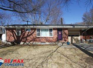 501 Skyway Rd, Lincoln, NE 68505