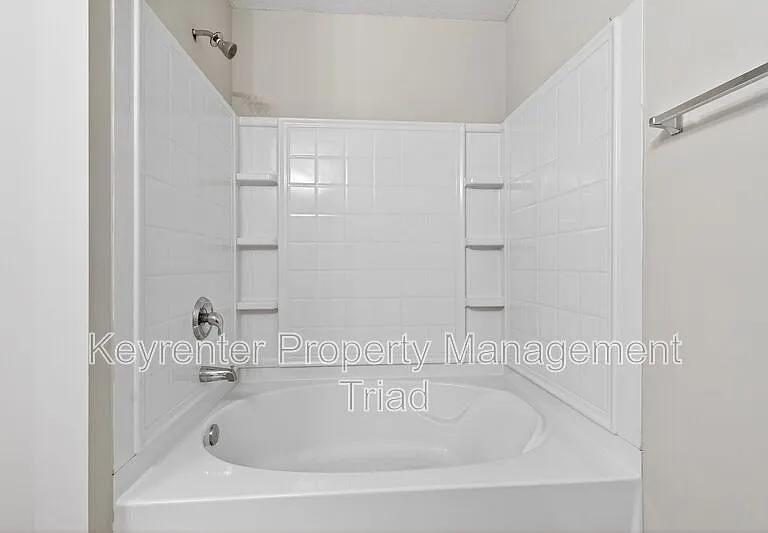 2703 Stafford St — Photo 17