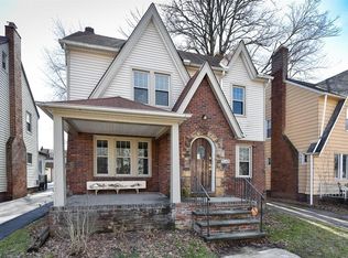 3542 Cedarbrook Rd, University Heights, OH 44118