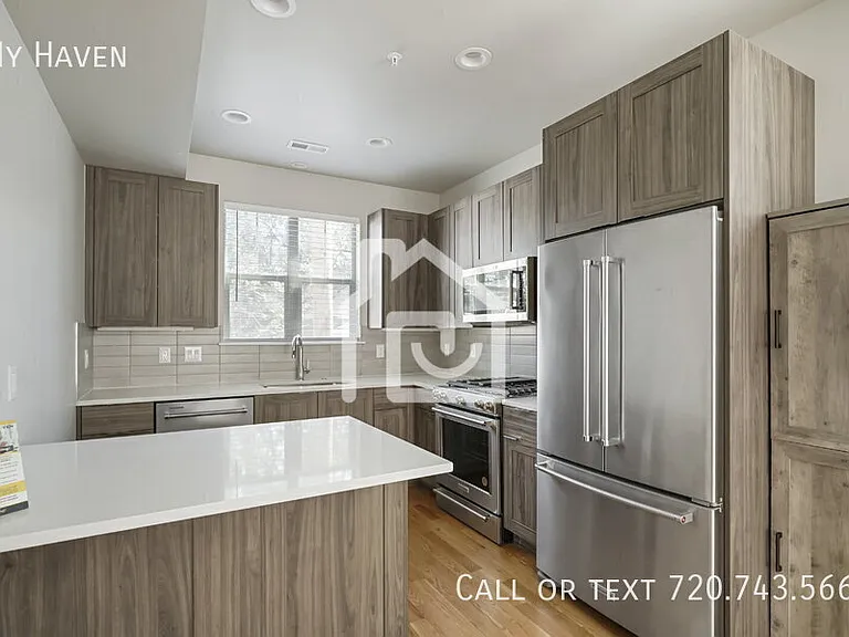 2814 Federal Blvd — Photo 5