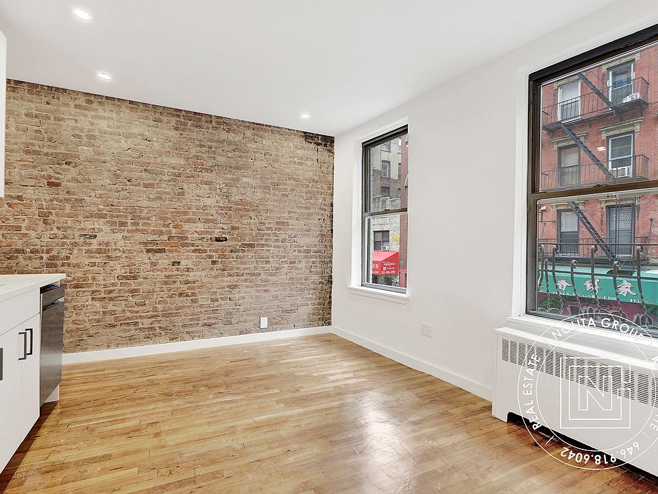 1st image of 160 Mott St #2A