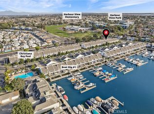 16532 Harbour Ln, Huntington Beach, CA 92649
