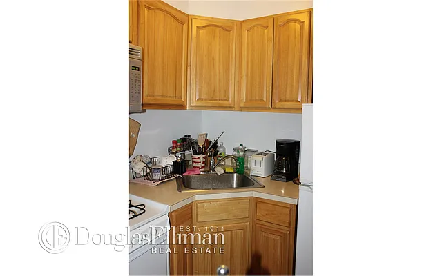 Rented by Douglas Elliman | media 43