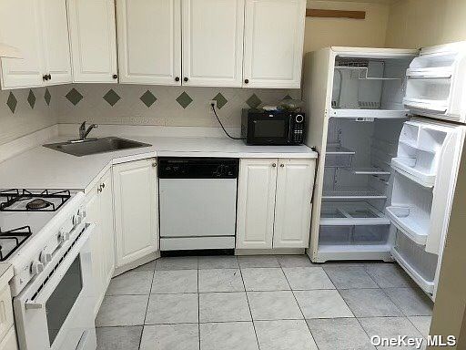 4th image of 82-24 Parsons Blvd Floor 1