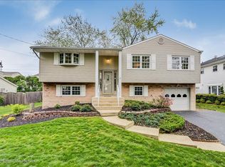18 Ennis Dr, Hazlet, NJ 07730