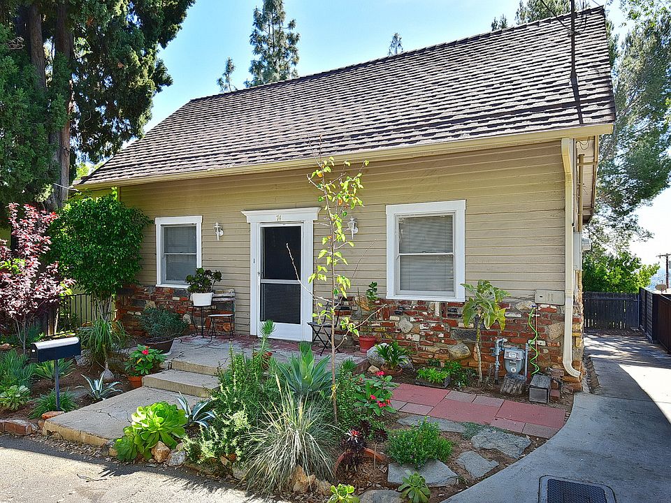 1st image of 74 Vista Circle Dr
