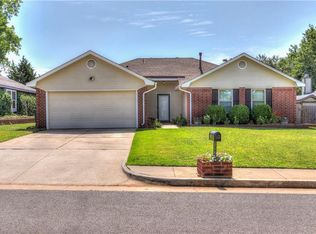 1920 Dena Dr, Edmond, OK 73003
