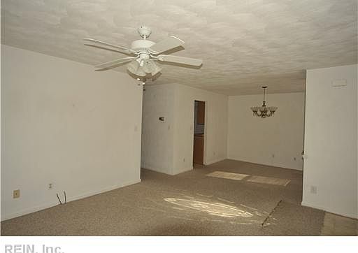 5th image of 5818 W Norfolk Rd