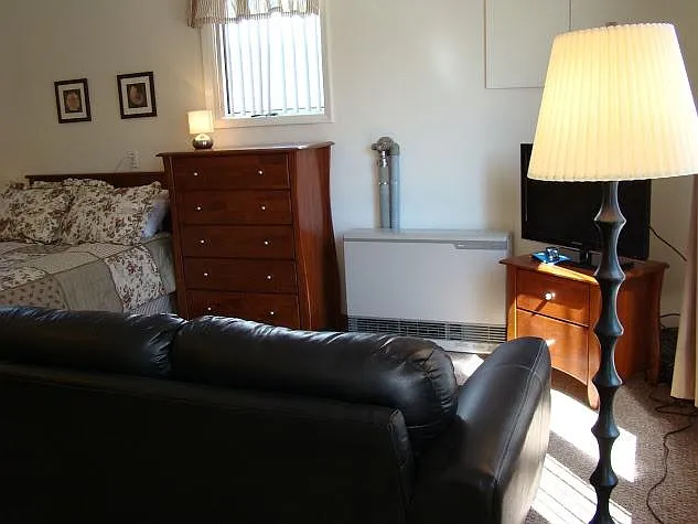 35B W Allen St #A — Photo 22