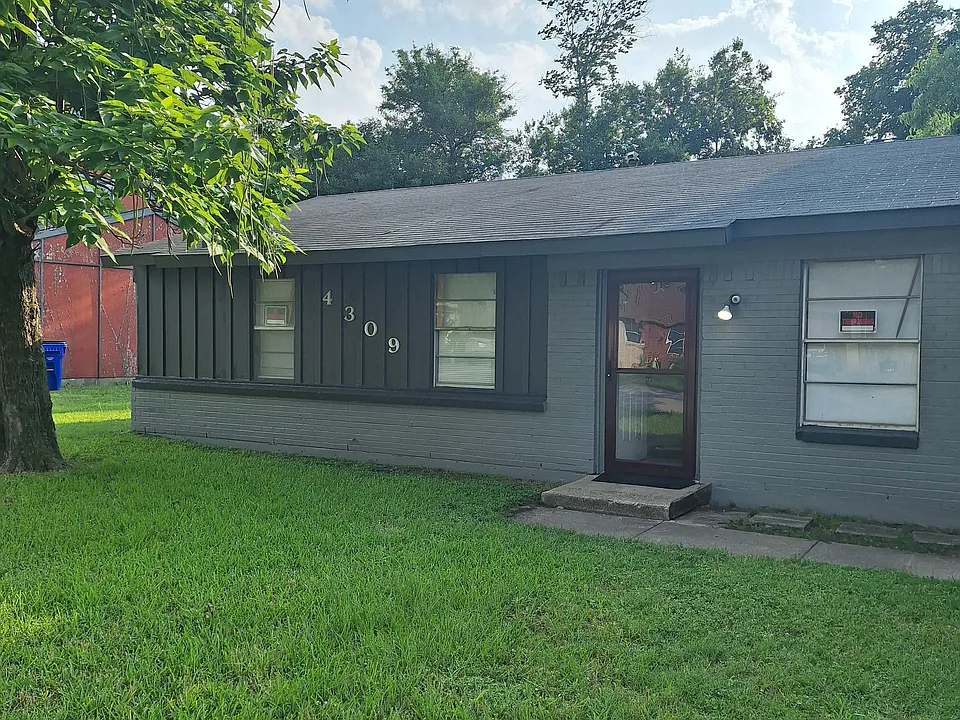 4309 Mohawk Dr