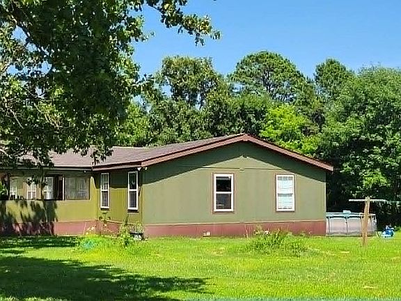 3rd image of 3746 N 494th Rd