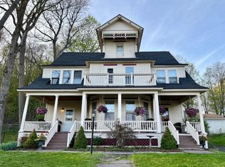 27 Prospect St, Stamford, NY 12167