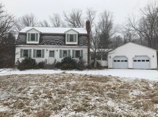 38 Dunstable Rd, Westford, MA 01886