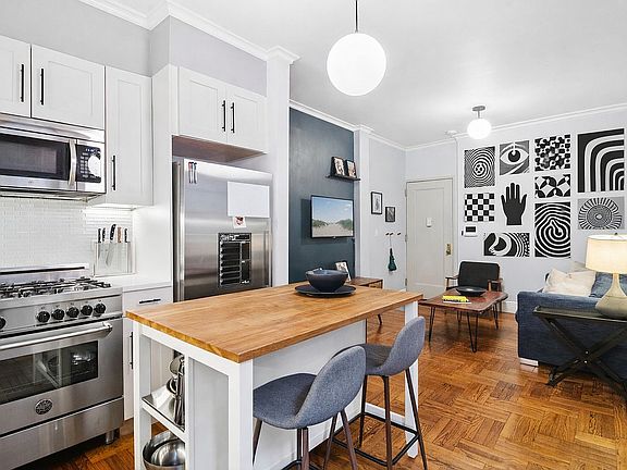 2nd image of 24-75 38th St Unit A6
